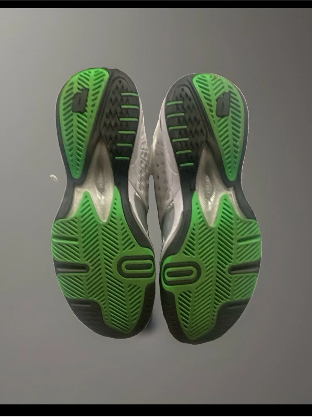 Prince White, Black & Green Athletic Tennis Shoes